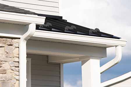 white seamless gutters